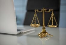 understanding lawyer fee structures
